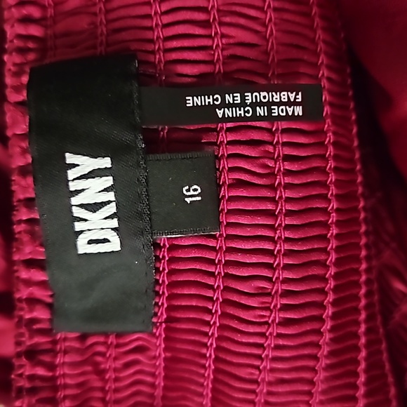 DKNY Plissé Halter Maxi Dress in Raspberry Cocktail NWT sz.16 crossover front - Picture 3 of 7